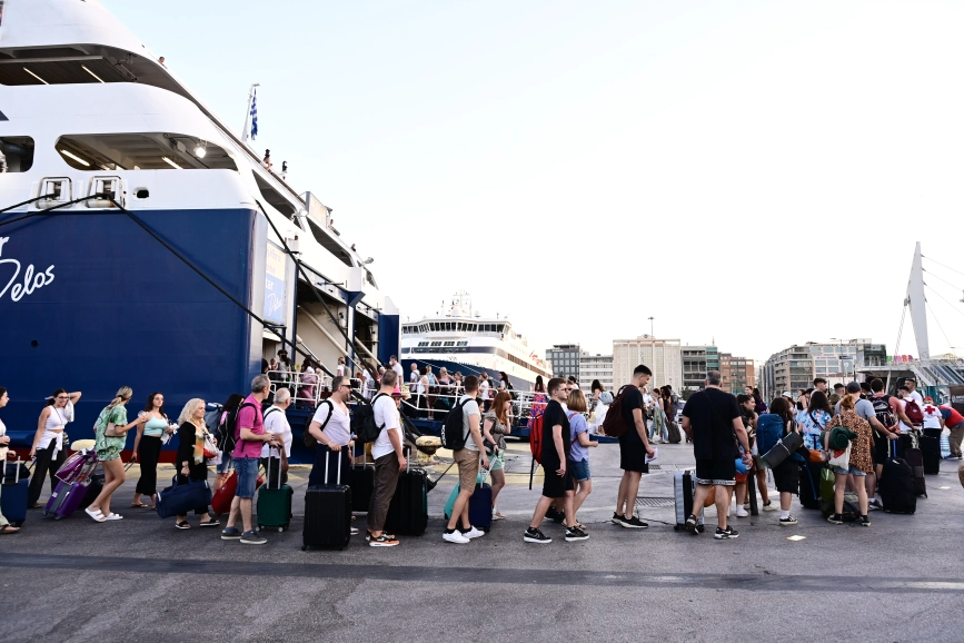 Ακτοπλοΐα: Έως και 60% αυξήθηκαν οι τιμές των εισιτηρίων από το 2019 έως το 2023