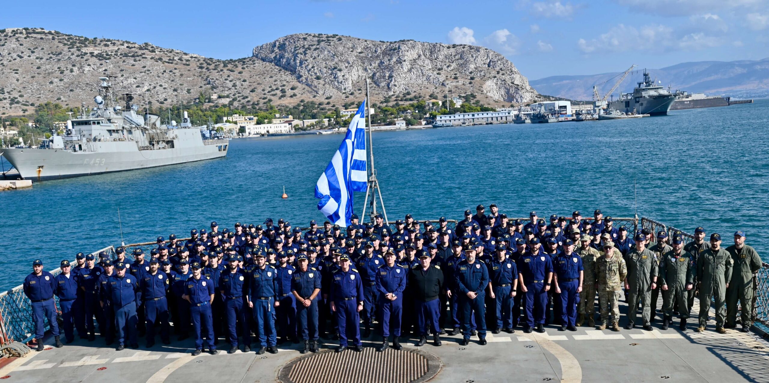 Κατάπλους Φρεγάτας ΨΑΡΑ στο Ναύσταθμο Σαλαμίνας