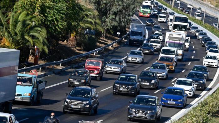 Πρόστιμο 400 ευρώ αν δεν έχετε περάσει το αυτοκίνητό σας από ΚΤΕΟ