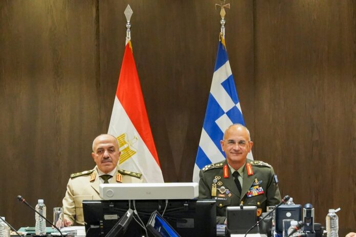 Συνάντηση του Αρχηγού ΓΕΕΘΑ με τον Chief of Staff of the Egyptian Armed Forces