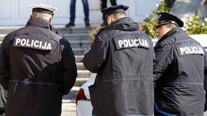 Έφηβος στην Βοσνία μαχαίρωσε μέχρι θανάτου αστυνομικό και τραυμάτισε άλλον έναν