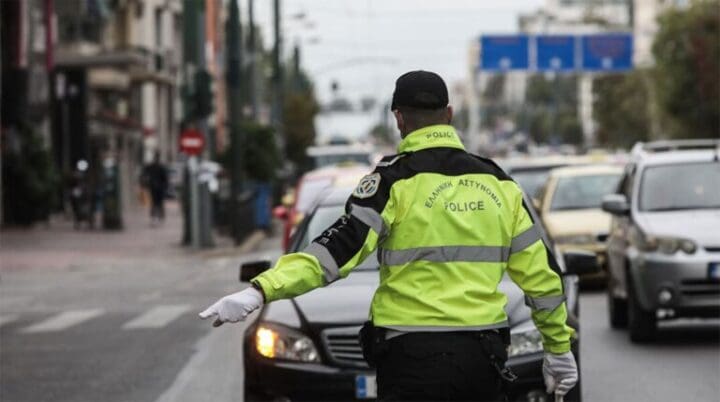 Αυξημένα μέτρα της Τροχαίας για τον εορτασμό της 28ης Οκτωβρίου