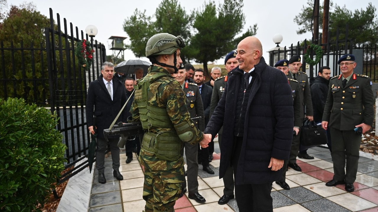 Επίσκεψη Ν. Δένδια στην Αλεξανδρούπολη, την οριογραμμή της Ελλάδας στον Έβρο και το φυλάκιο Γέφυρας Κήπων