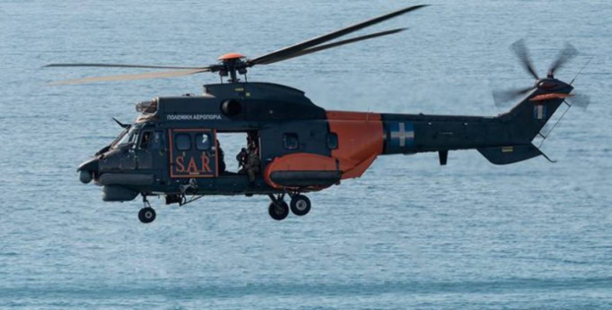 Super Puma της ΠΑ μετέφερε 2 τραυματίες απο δεξαμενόπλοιο ανοιχτά της Χίου