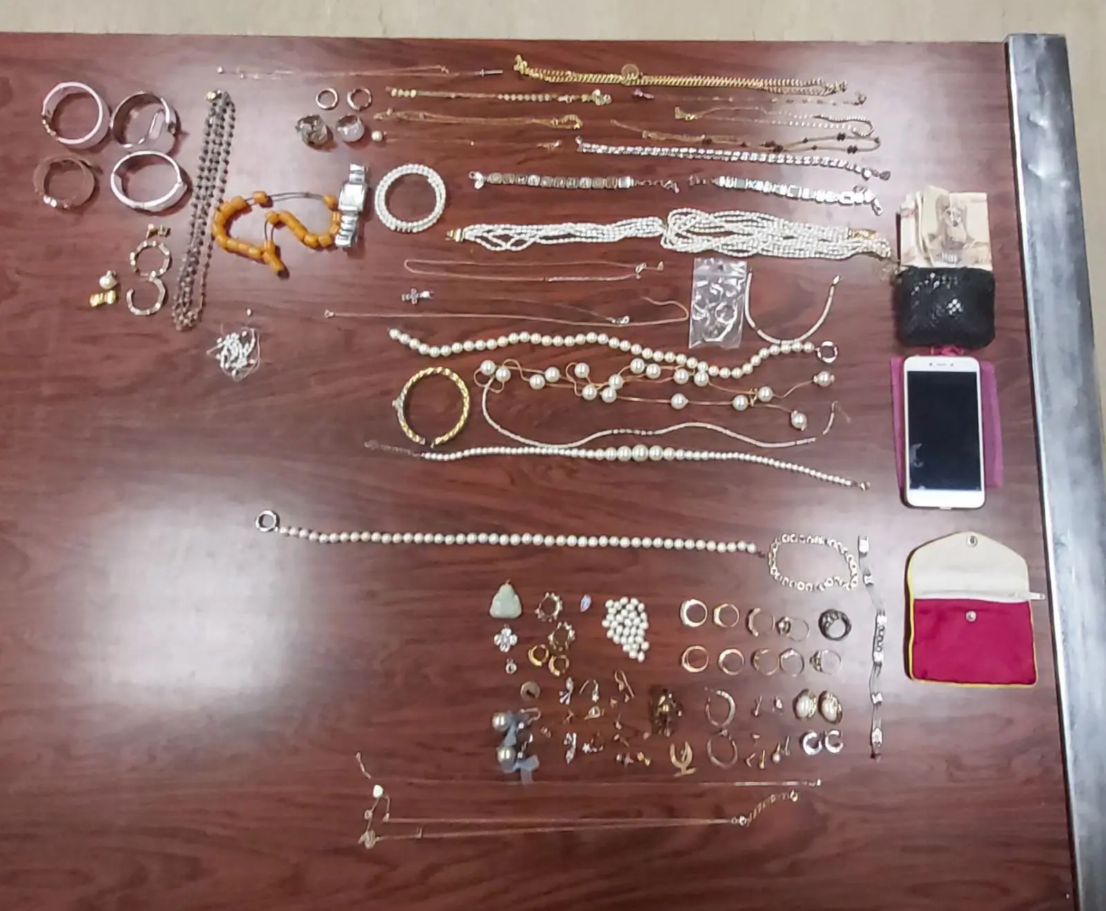 Αστυνομικοί της Ομάδας «Ζ» απέτρεψαν κλοπή από σπίτι στα Πατήσια