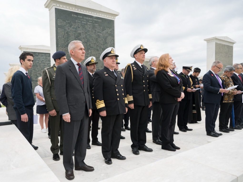 Παρουσία ΥΦΕΘΑ Θανάση Δαβάκη στην επιμνημόσυνη δέηση για την «Ημέρα ANZAC» στο Πολεμικό Κοιμητήριο Φαλήρου