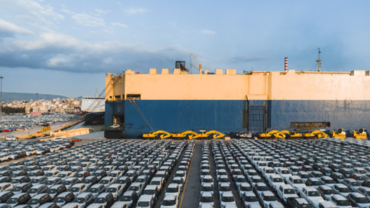 Νέα τακτική μηνιαία γραμμή για το λιμάνι του Πειραιά από την COSCO Shipping Car Carriers