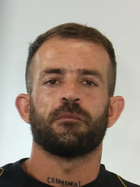 Aυτός είναι ο 37χρονος που βίασε ανήλικο στην Πάτρα