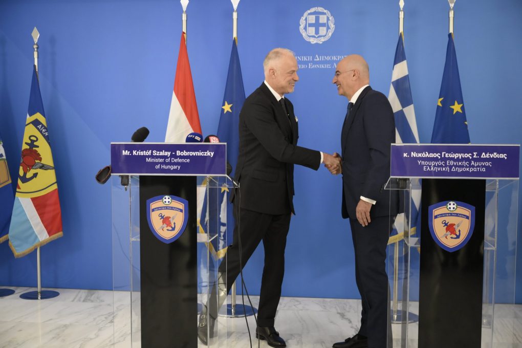 Συνάντηση ΥΕΘΑ Ν. Δένδια με τον Υπουργό Άμυνας της Ουγγαρίας K. Szalay-Bobrovniczky