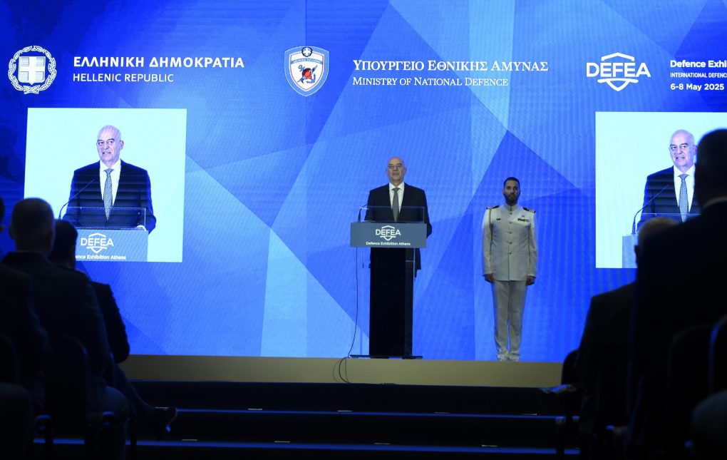Ο Υπουργός Εθνικής Άμυνας Νίκος Δένδιας εγκαινίασε τη Διεθνή Έκθεση DEFEA 2025