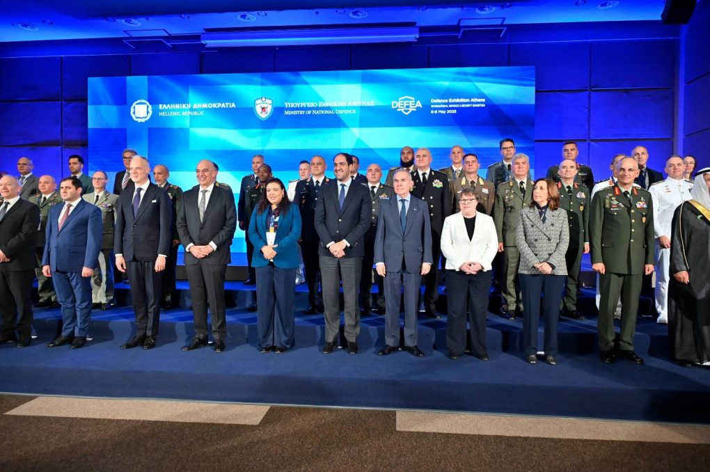 Παρουσία ΥΦΕΘΑ Θανάση Δαβάκη στη Διεθνή Έκθεση DEFEA 2025