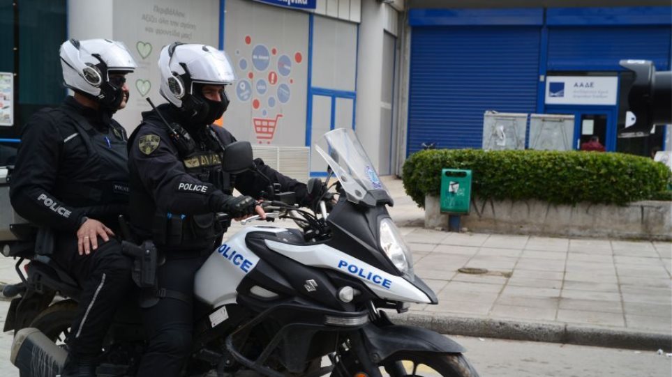 Έλεγχοι της Δ.Α.Ο.Ε. σε καταστήματα υγειονομικού ενδιαφέροντος σε Θεσσαλονίκη και Χαλκιδική – 3 συλλήψεις