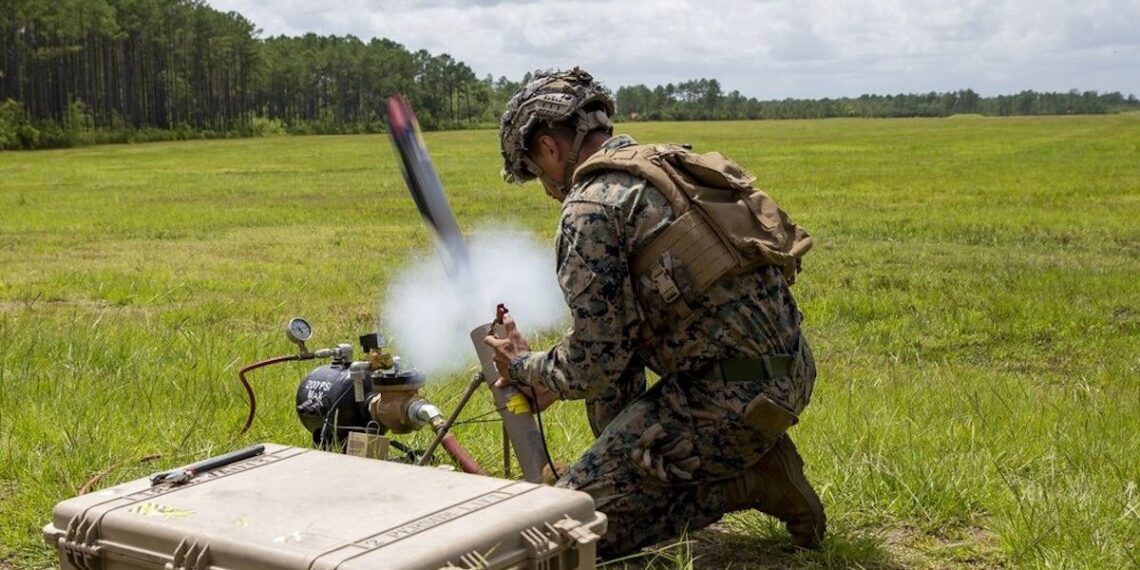 Switchblade 300/600: Αντίστροφη μέτρηση για την απόκτηση των drones «καμικάζι»