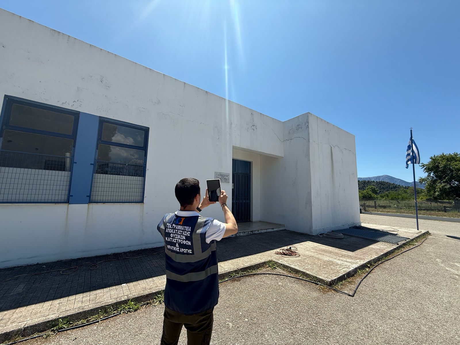 Κλιμάκιο της Διεύθυνσης Αποκατάστασης Επιπτώσεων Φυσικών Καταστροφών στην Εύβοια