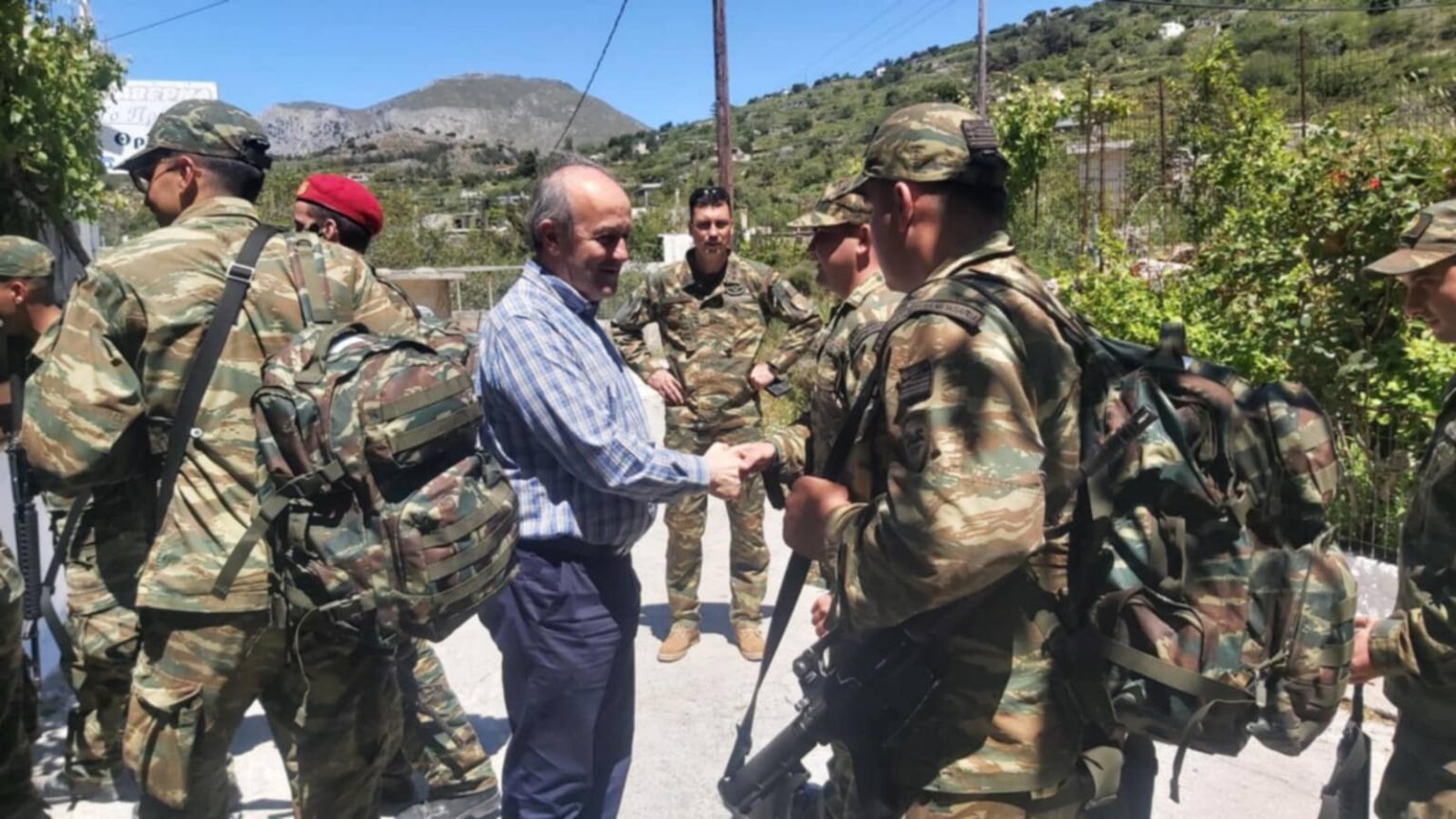 Πορεία στο φαράγγι Μέσονα και ασκήσεις Μικρών κλιμακίων στην Ιεράπετρα από το 545 Αερομεταφερόμενο Τάγμα Πεζικού