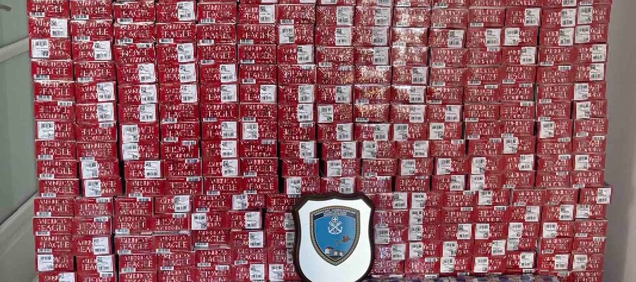 Σύλληψη αλλοδαπών για λαθραία καπνικά προϊόντα στη Μύκονο και στον Πειραιά