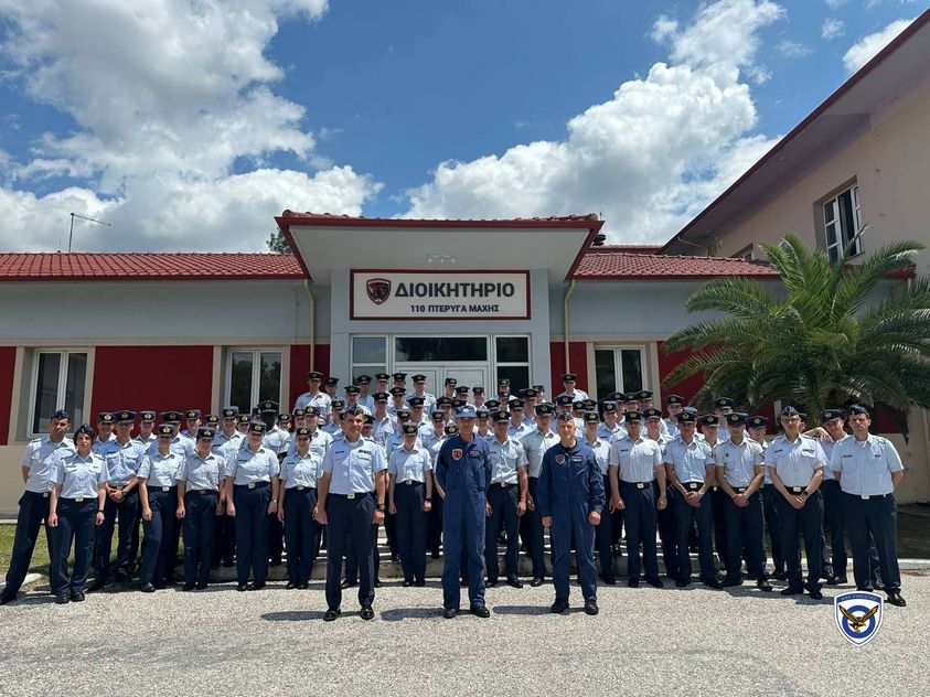 Επίσκεψη των ΔΥΙΙΙ της ΣΜΥΑ σε Μονάδες της ΠΑ