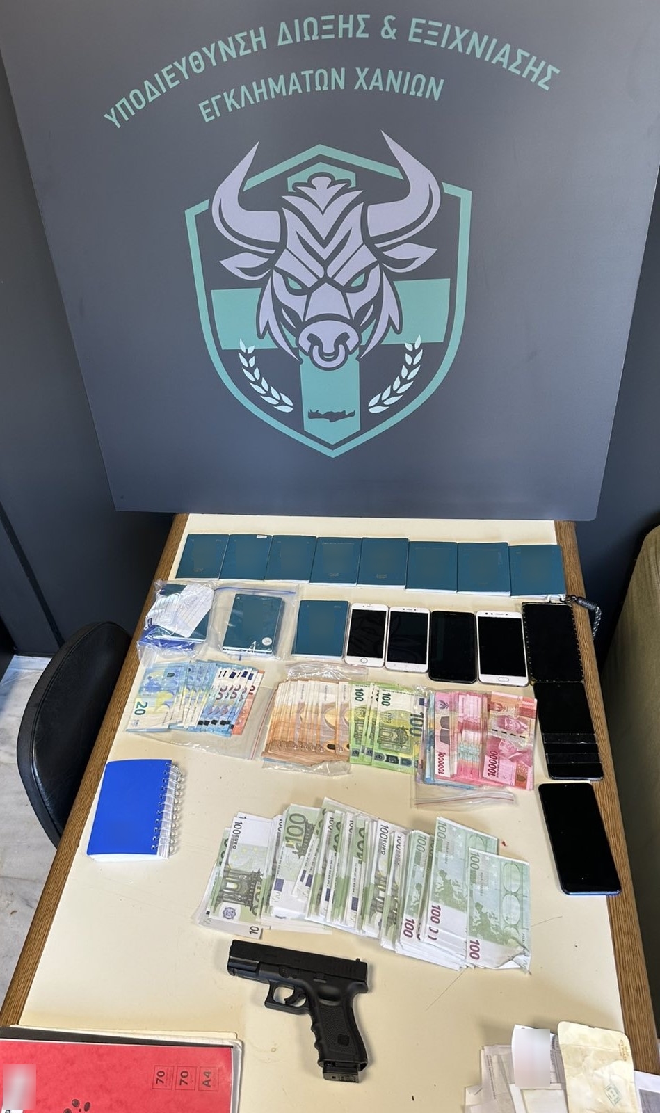 Χανιά: Εγκληματική ομάδα δραστηριοποιούνταν στην εμπορία ανθρώπων μέσω της συστηματικής εργασιακής εκμετάλλευσης