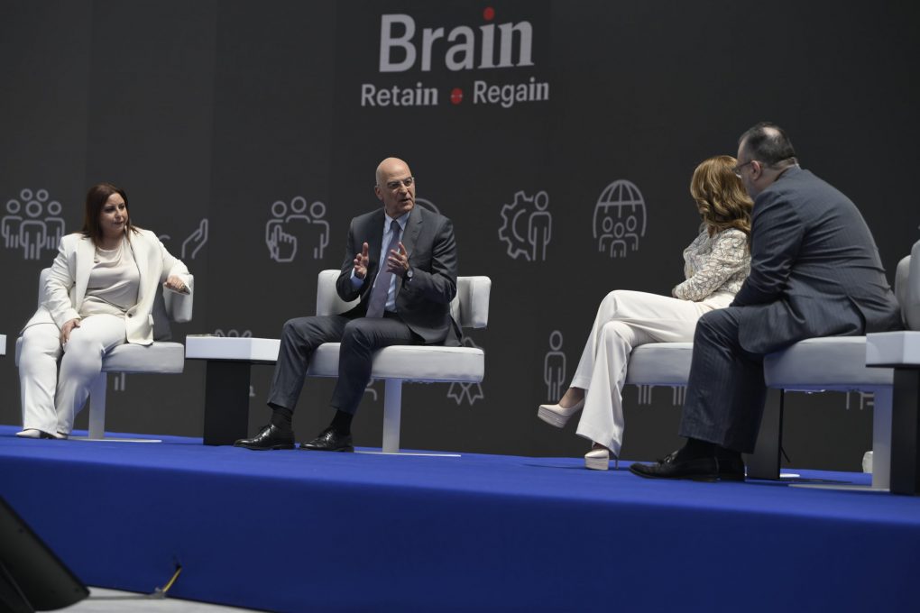 Συζήτηση ΥΕΘΑ Ν. Δένδια με θέμα «Η αναγέννηση της αμυντικής βιομηχανίας, η καινοτομία, οι νέες high level θέσεις εργασίας και οι Ένοπλες Δυνάμεις της νέας εποχής»