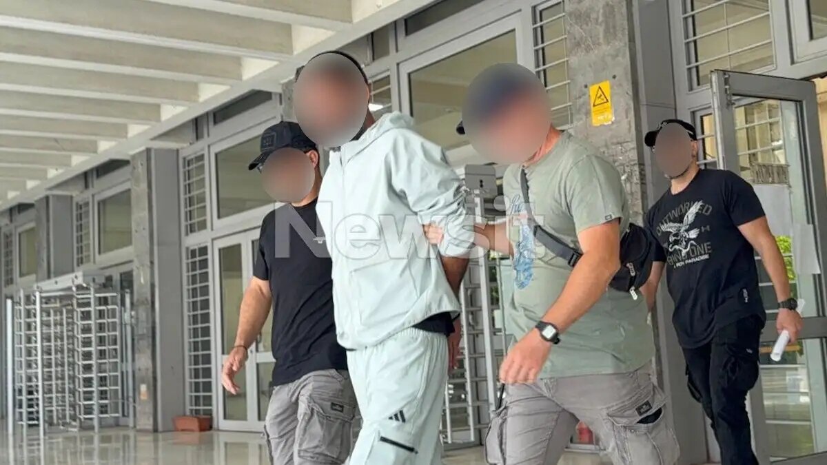 Προσωρινά κρατούμενος ο 49χρονος Τούρκος για τους πυροβολισμούς εναντίον στελεχών της ΕΥΠ