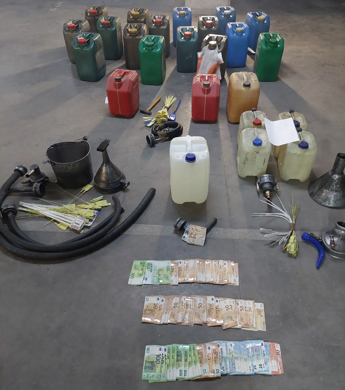 Δ.Α.Ο.Ε.: Εγκληματική οργάνωση, διακινούσε λαθραία καύσιμα – Πάνω από 280.000 ευρώ το παράνομο όφελος