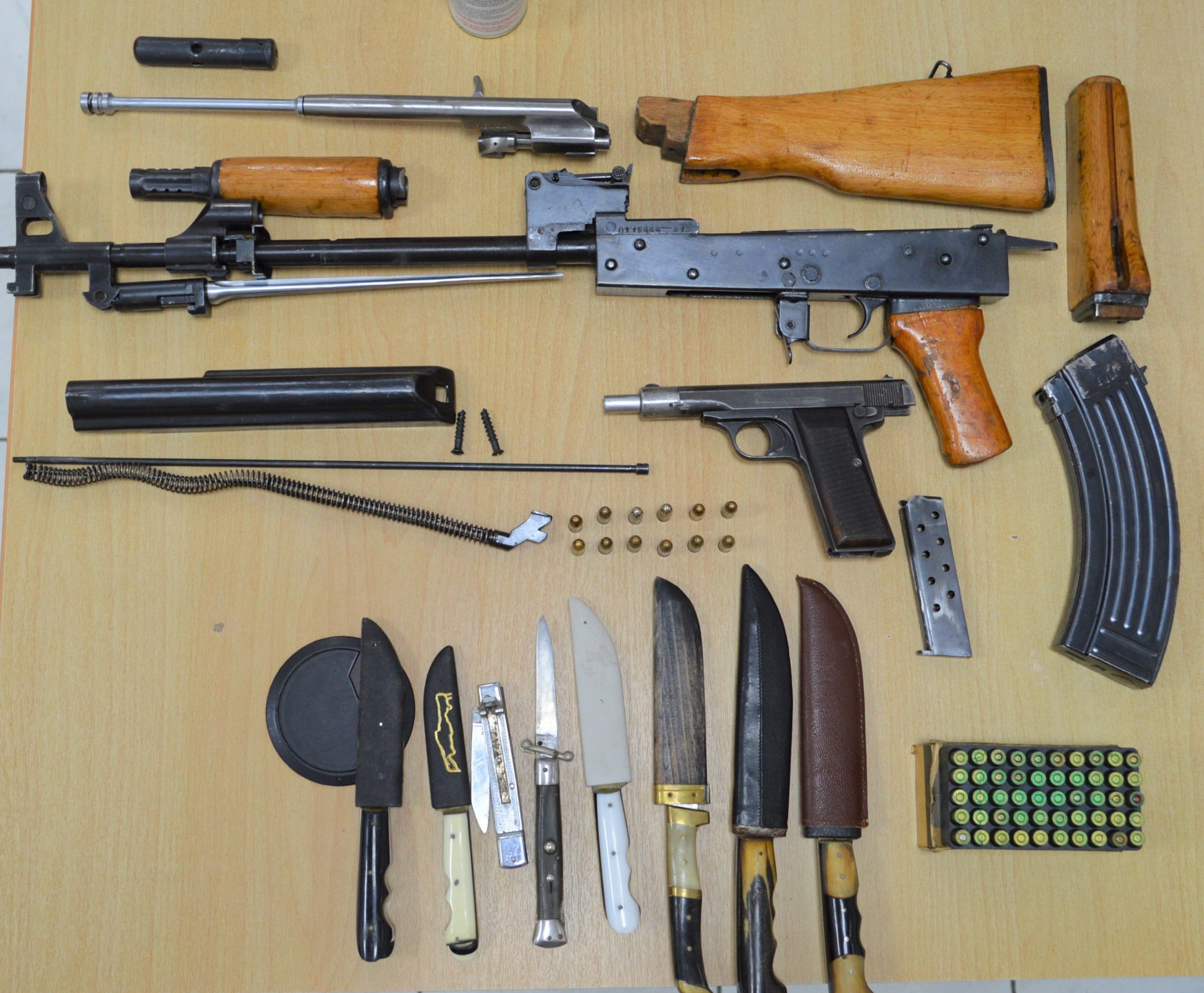 Δήμος Μαλεβιζίου: Άνδρας είχε μετατρέψει το σπίτι του σε οπλοστάσιο