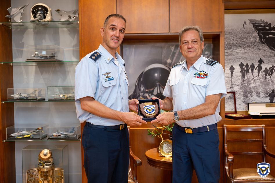 Συνάντηση Αρχηγού ΓΕΑ με τον Παραδίδοντα και τον Παραλαμβάνοντα ΑΚΑΜ του Ισραήλ