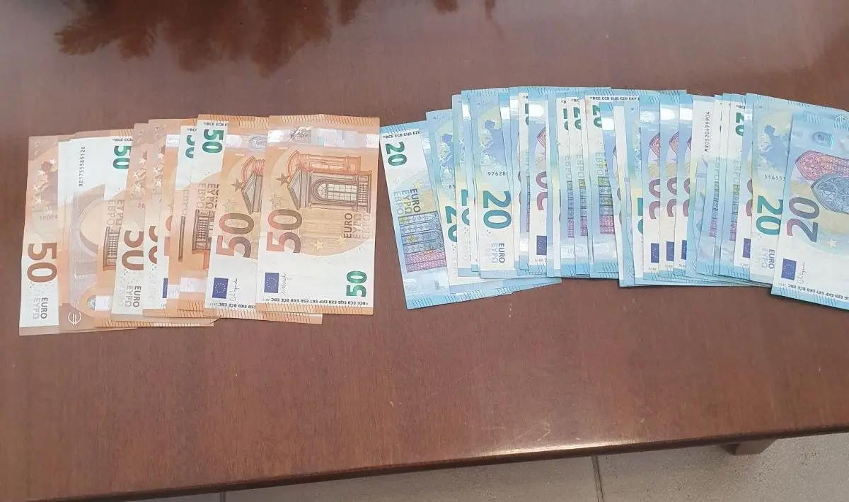 Άνδρας και γυναίκα, δραστηριοποιούνταν στις τηλεφωνικές απάτες, κυρίως ηλικιωμένους, σε περιοχές της Κοζάνης, της Πέλλας και της Καρδίτσας