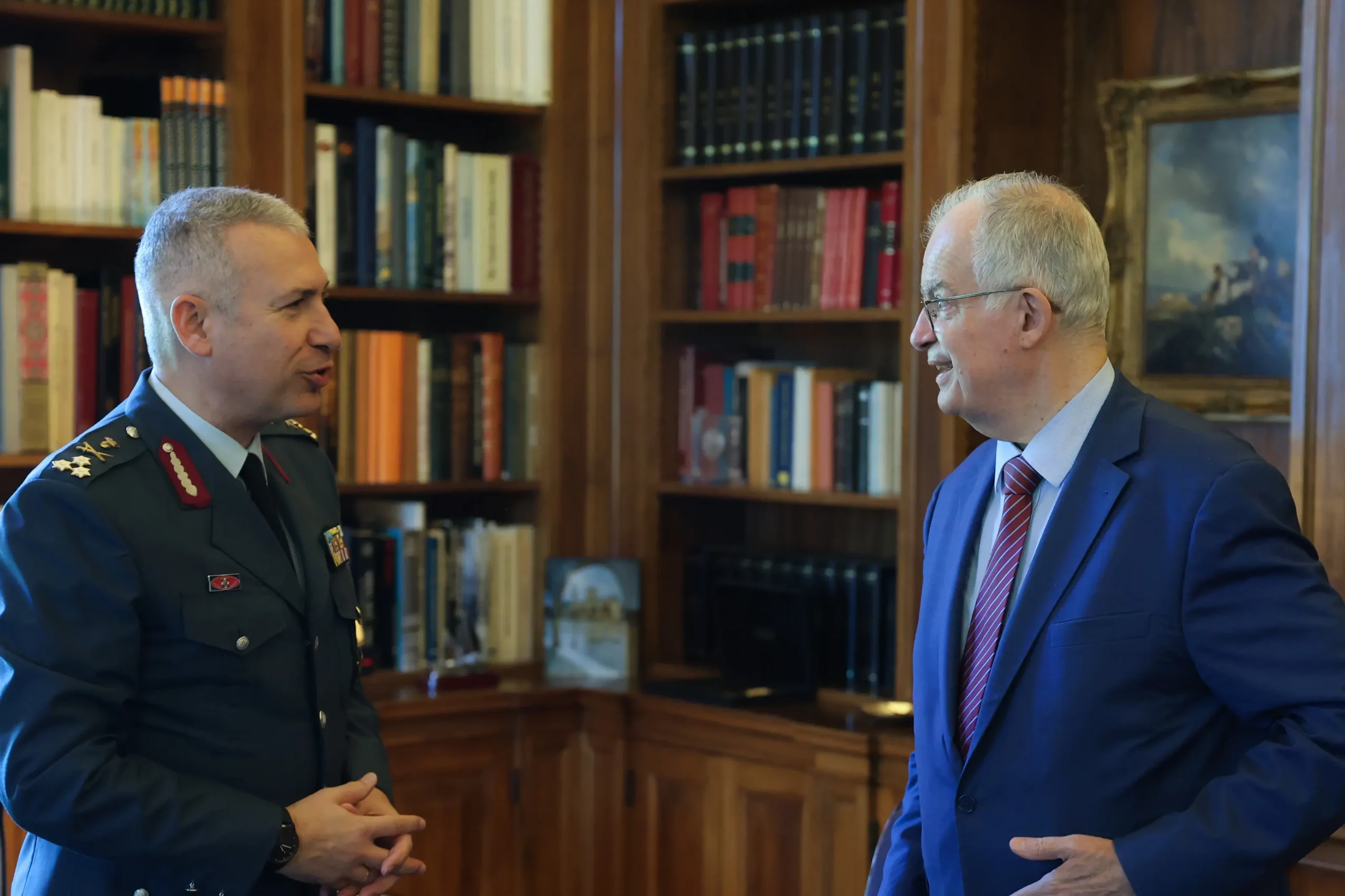 Ο ΠτΔ  Κωνσταντίνος Τασούλας υποδέχθηκε τον Αρχηγό της Ελληνικής Αστυνομίας, Αντιστράτηγο Δημήτριο Μάλλιο