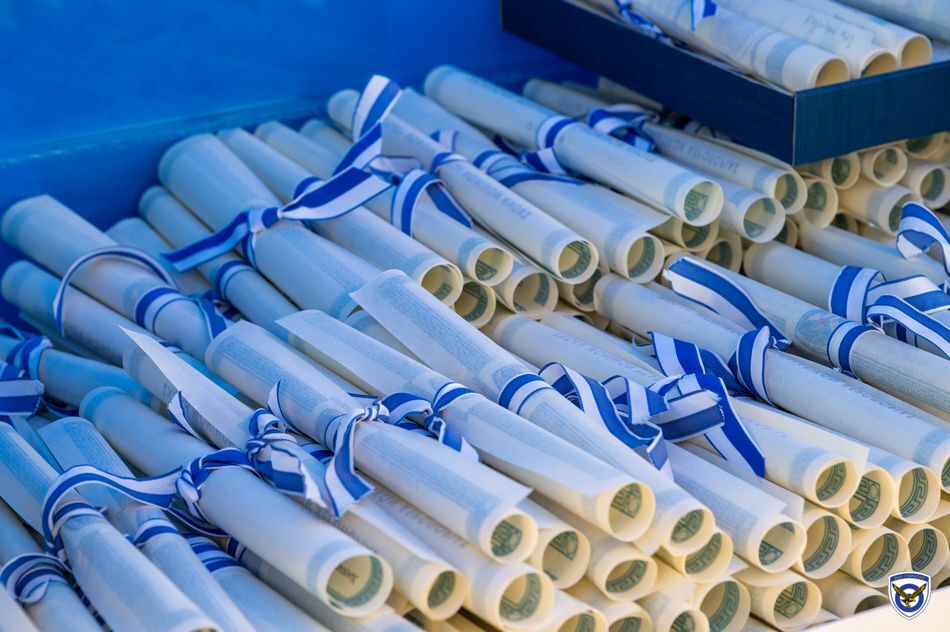 Ορκωμοσία Νέων Σμηνιών & Λοχιών 6ης Σειράς ΣΜΥΑ (βίντεο)