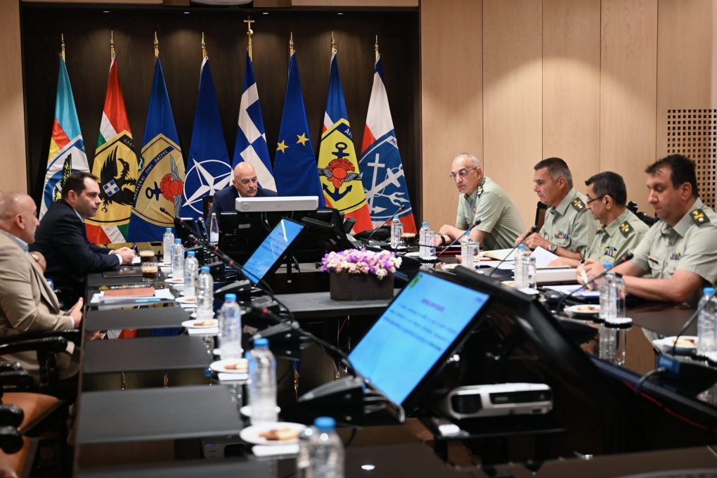 Συνάντηση Ν. Δένδια με τον Θ. Πετραλιά