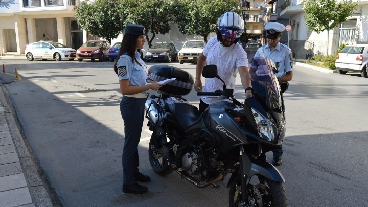 Συνολικά 115 παραβάσεις σε 7 μέρες στην Κ. Μακεδονία για μη χρήση κράνους