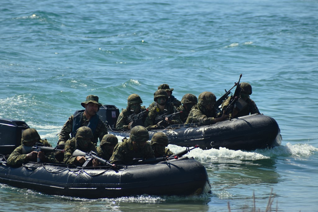 Θερινή Εκπαίδευση της Στρατιωτικής Σχολής Ευελπίδων (βίντεο)