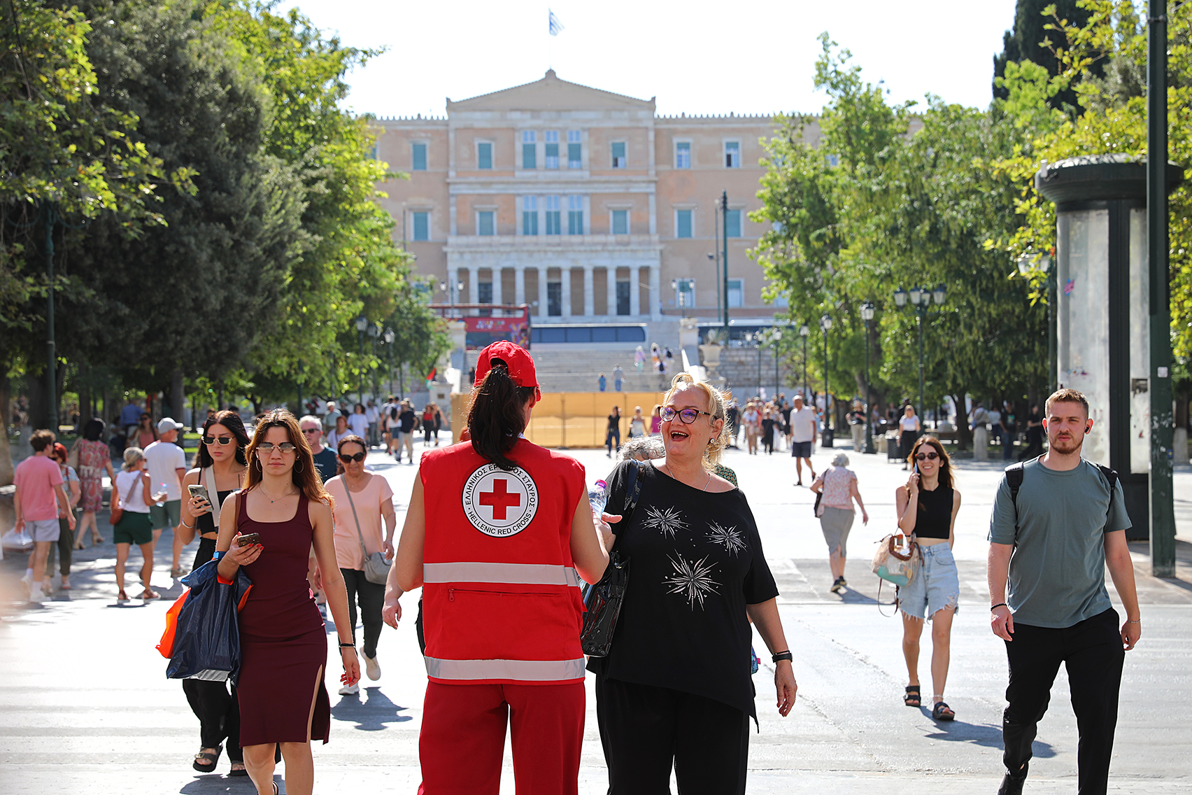 Ο Ε.Ε.Σ. υλοποίησε έκτακτη δράση υποστήριξης ευάλωτων κοινωνικών ομάδων λόγω των υψηλών θερμοκρασιών