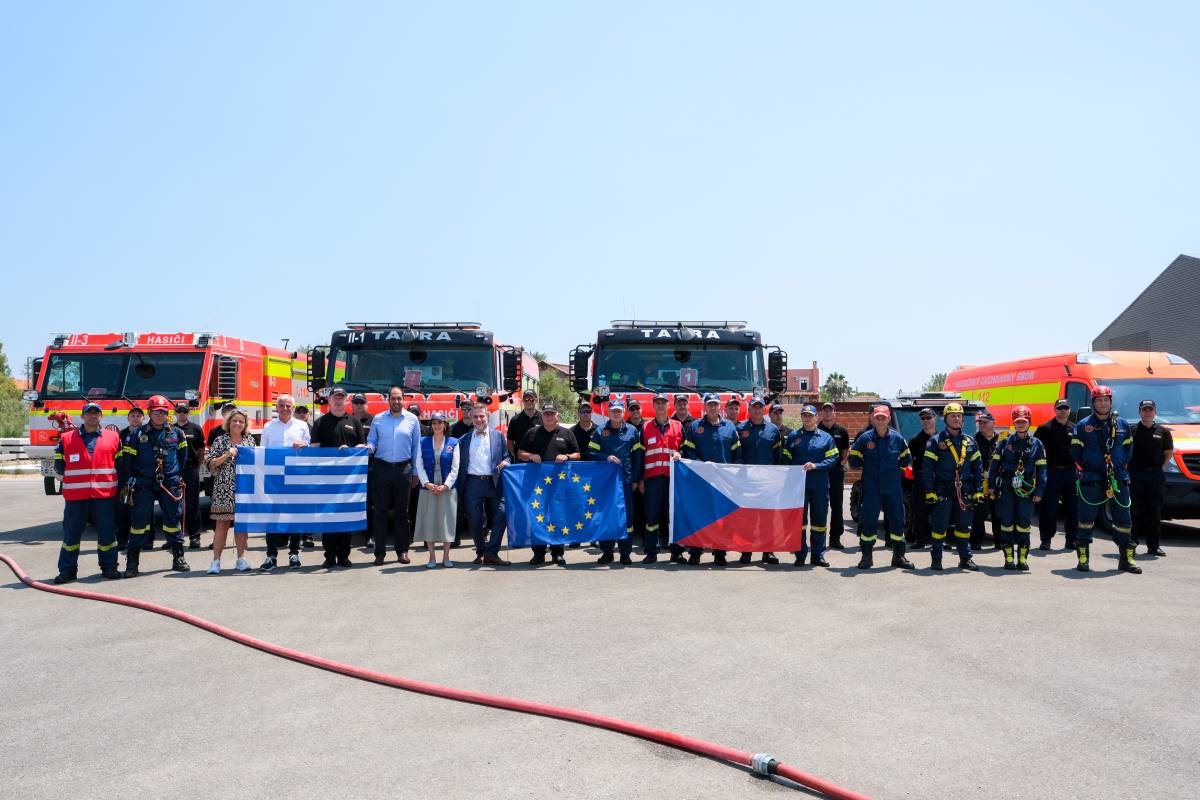 Επίσκεψη  Γιάννη Κεφαλογιάννη, και της Επιτρόπου της Ε.Ε. Hadja Lahbib στο Κέντρο Εκπαίδευσης Π.Σ. στη Νέα Μάκρη