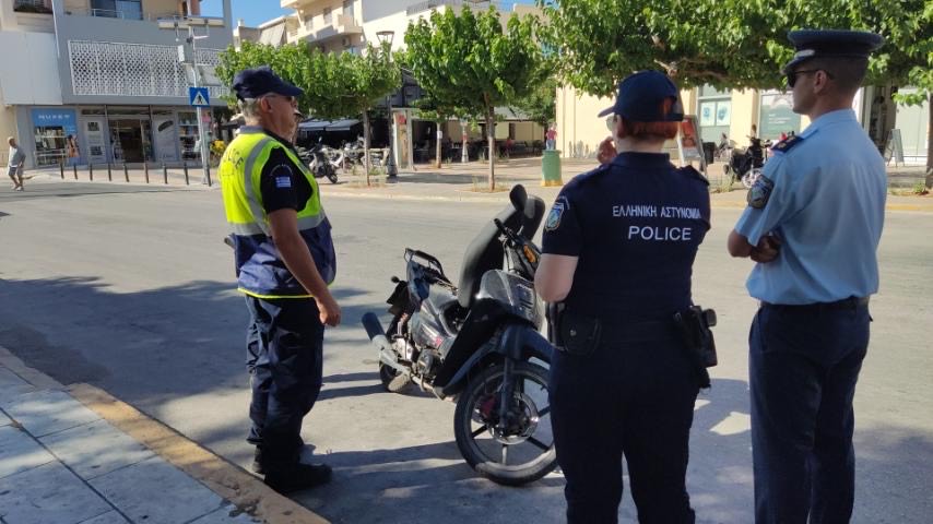 Νέος Κ.Ο.Κ. : Πάνω από 3.000 παραβάσεις  τη δεύτερη εβδομάδα της εκστρατείας «Μηδενική ανοχή στη μη χρήση κράνους»