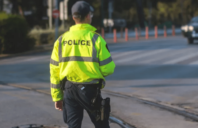 Πάνω από 1.770 παραβάσεις βεβαιώθηκαν τη 16η εβδομάδα της εκστρατείας «Μηδενική ανοχή στη μη χρήση κράνους»