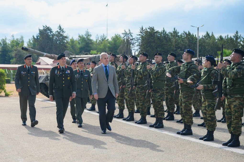 Παρουσία Θανάση Δαβάκη στην Ορκωμοσία των νεοκαταταγέντων Επαγγελματιών Οπλιτών (ΕΠ.ΟΠ) του Στρατού Ξηράς