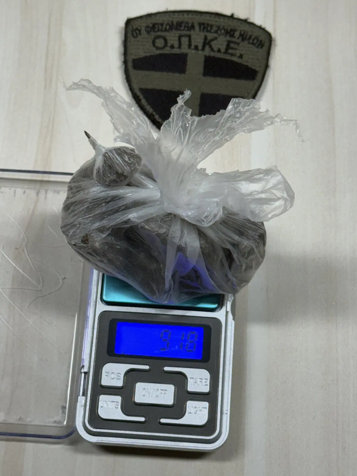 74χρονος διακινούσε ναρκωτικά από το σπίτι του στην περιοχή των Αχαρνών