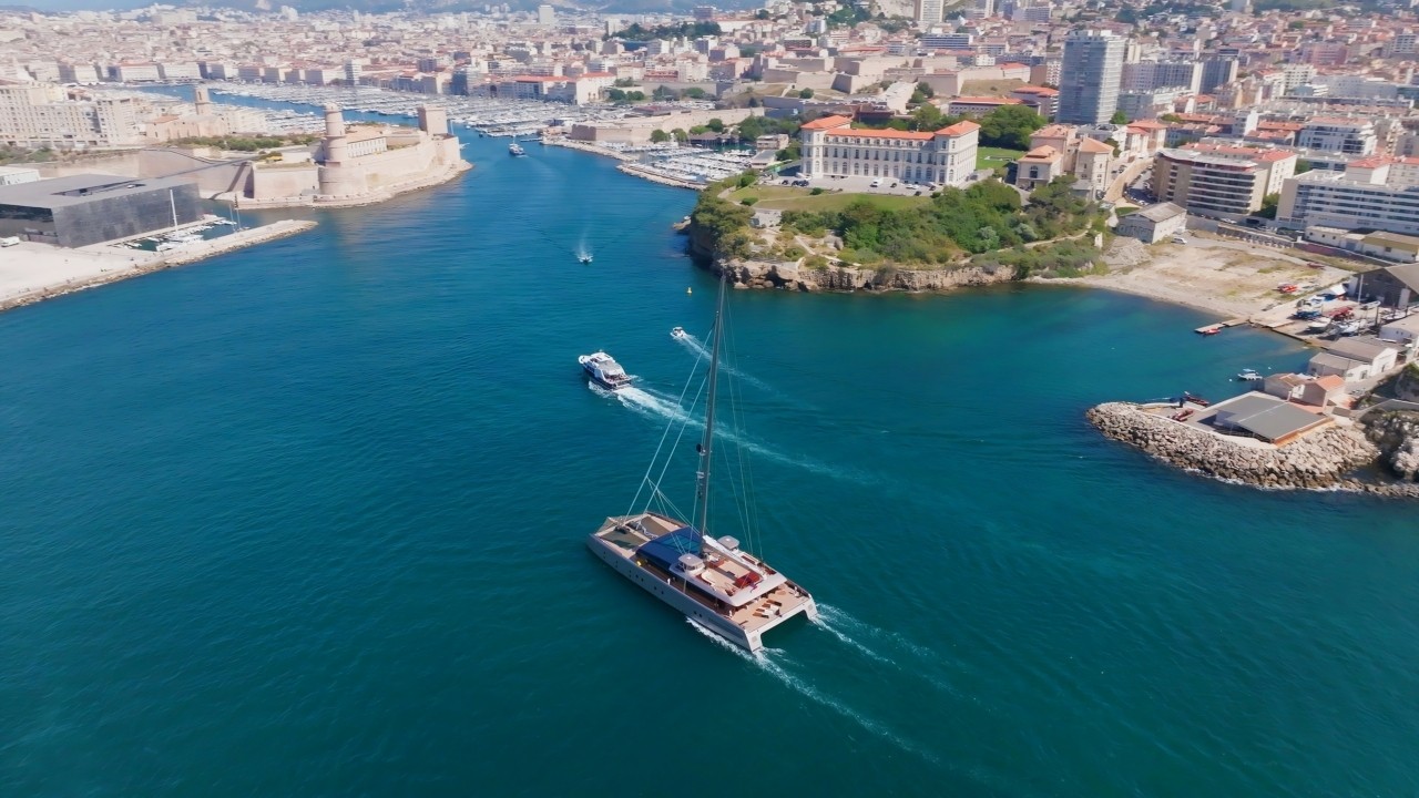 Το πρώτο πλωτό μουσείο στον κόσμο έρχεται στον Πειραιά