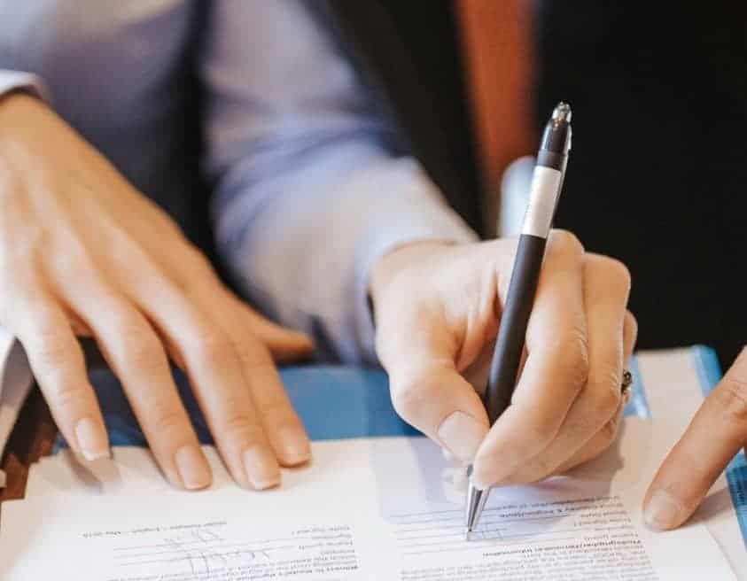 Η εξυπηρέτηση που χρειάζεσαι στις γραφειοκρατικές διαδικασίες