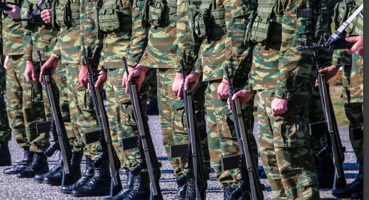 Αυξήσεις Μισθών για ένστολους – Aναδρομικά για απόστρατους