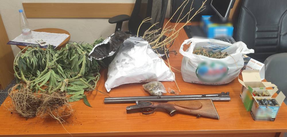 Σύλληψη στο Δήμο Χερσονήσου για ναρκωτικά και παράβαση της Νομοθεσίας περί όπλων