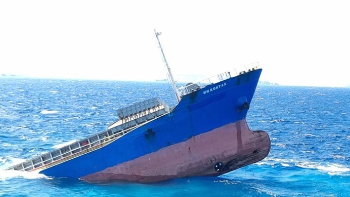 Βυθίστηκε προς τα δεξιά το φορτηγό πλοίο «MN KOSTAS» ανοιχτά της Σητείας