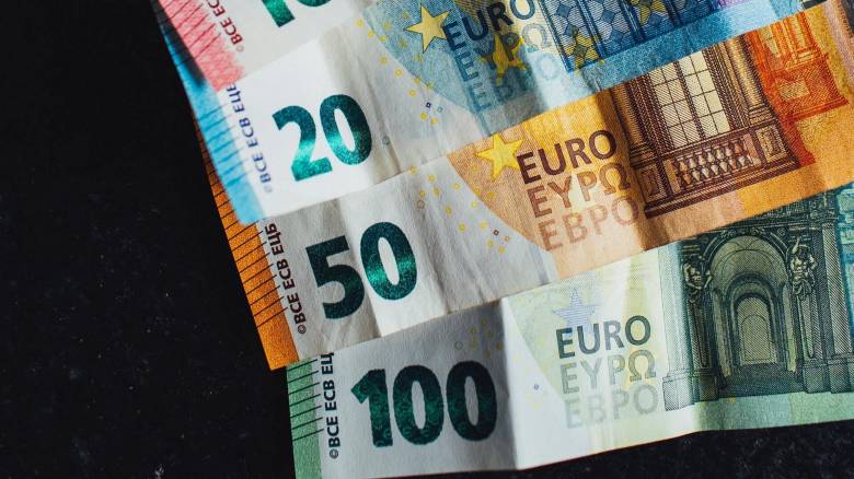 Αναδρομικά 2025: Πότε θα λάβουν χρήματα οι ένστολοι