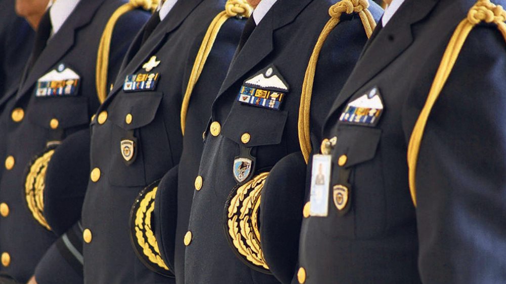 Τι αυξήσεις θα δουν οι ένστολοι από τον Οκτώβριο