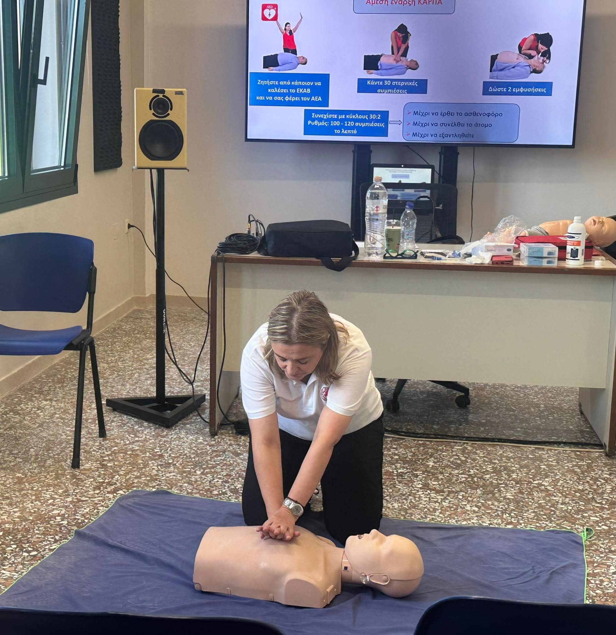 Ελληνικός Ερυθρός Σταυρός: Νοσηλεύτρια έσωσε γυναίκα σε ξενοδοχείο στην Κέρκυρα