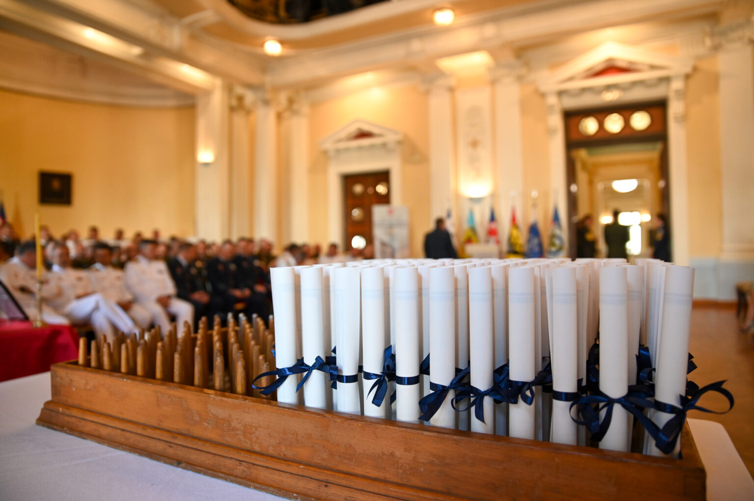 Αποφοίτηση τριών Αξιωματικών του Πυροσβεστικού Σώματος από την 15η Εκπαιδευτική Σειρά Φοίτησης Εξ Αποστάσεως της Σχολής Εθνικής Άμυνας (ΣΕΘΑ)
