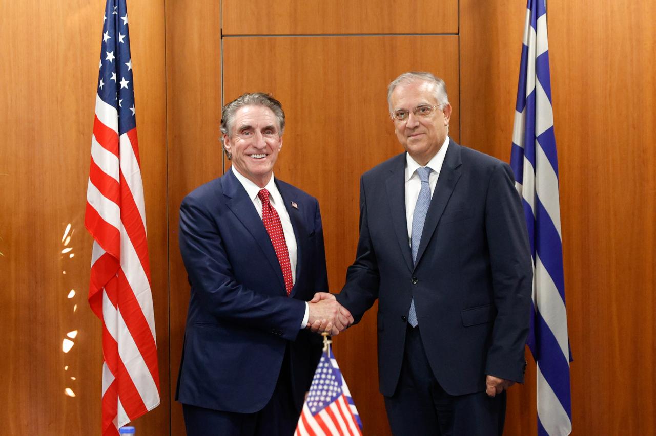 Τάκης Θεοδωρικάκος: «Στρατηγική συνεργασία με τις ΗΠΑ και στη ναυπηγική βιομηχανία»