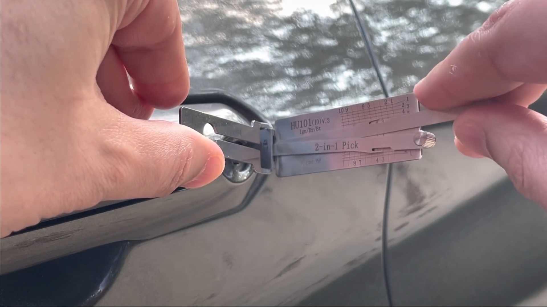 Παραβίαζαν αυτοκίνητα λουόμενων σε περιοχές του δήμου Θερμαϊκού